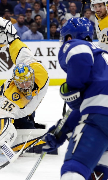 Rinne shines in return, Predators beat Lightning 4-1